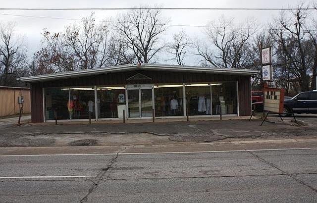 1st image of 1013 N Mississippi Ave