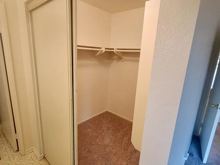 36758 Golden Oak Dr — Photo 10
