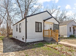 19800 Oakfield St, Detroit, MI 48235