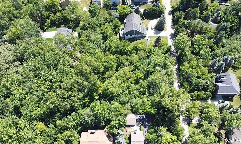 1st image of 0 Blue Jay Way