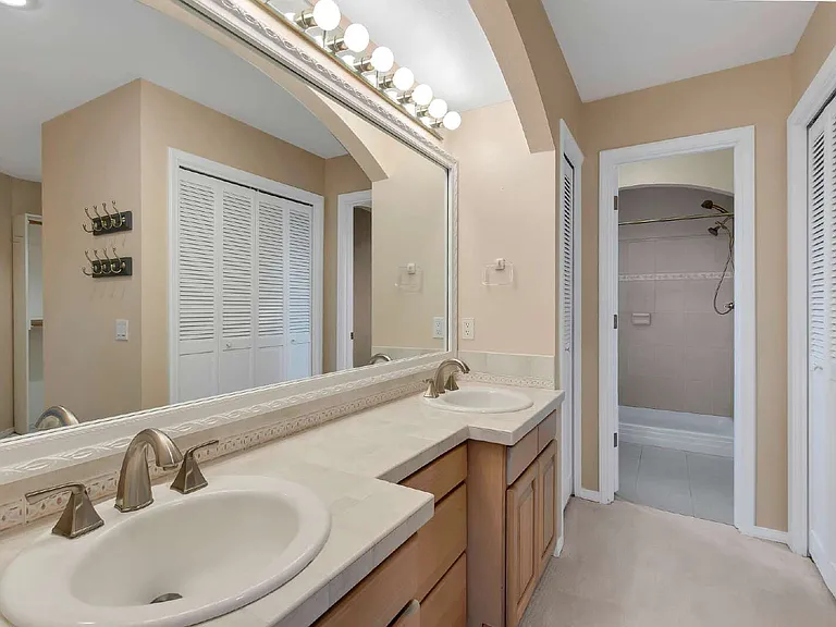 4021 Patrick Ct SE — Photo 10
