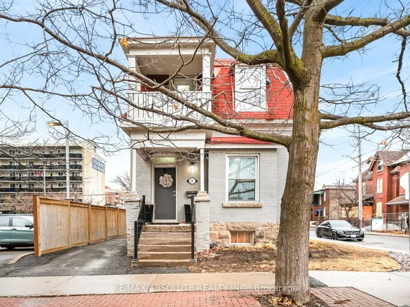 231 Bell St N, Ottawa, ON K1R 7E1