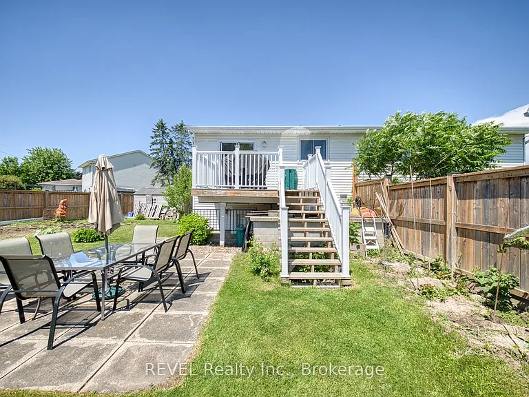 7470 Alex Ave #BASEMENT — Photo 11
