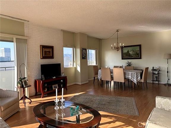 4th image of 1155 N Brand Blvd Unit 706