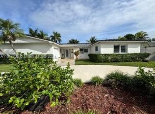 10525 SW 109th St, Miami, FL 33176