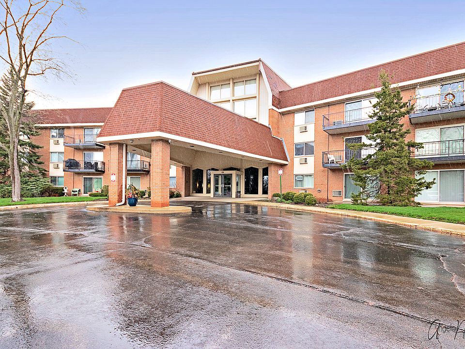 1st image of 1198 Royal Glen Dr APT 122