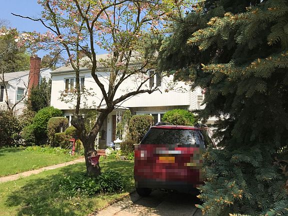 3rd image of 879 Schuman Pl