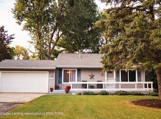 1310 Waxwing Dr, Dewitt, MI 48820