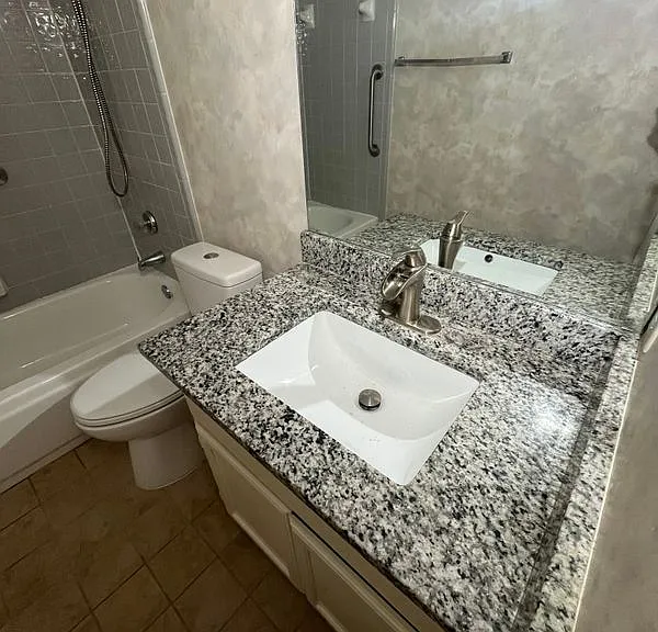 3051 Renaissance Ct — Photo 15