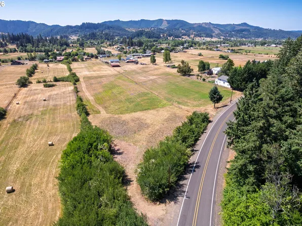 1555 Northside Rd, Sutherlin, OR 97479