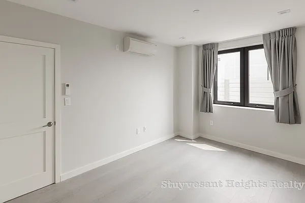 Rented by Stuyvesant Heights Realty Corp | media 35