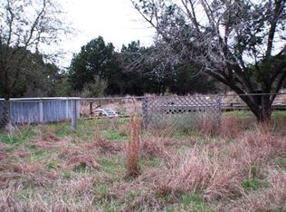 732 Elmwood Dr, Bandera, TX 78003