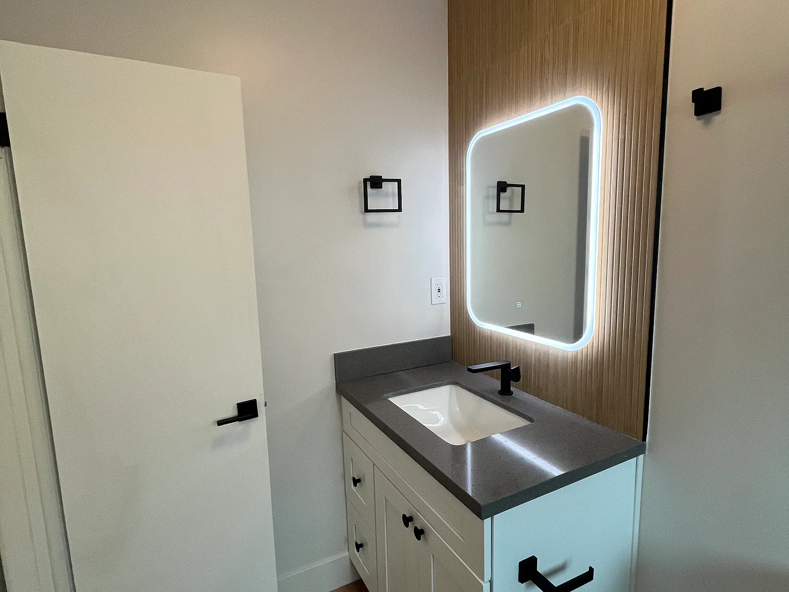 1 bed, 625 sqft, $2,185 — Photo 4