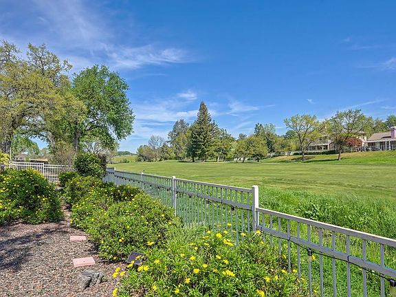 4th image of 7576 Callaway Dr