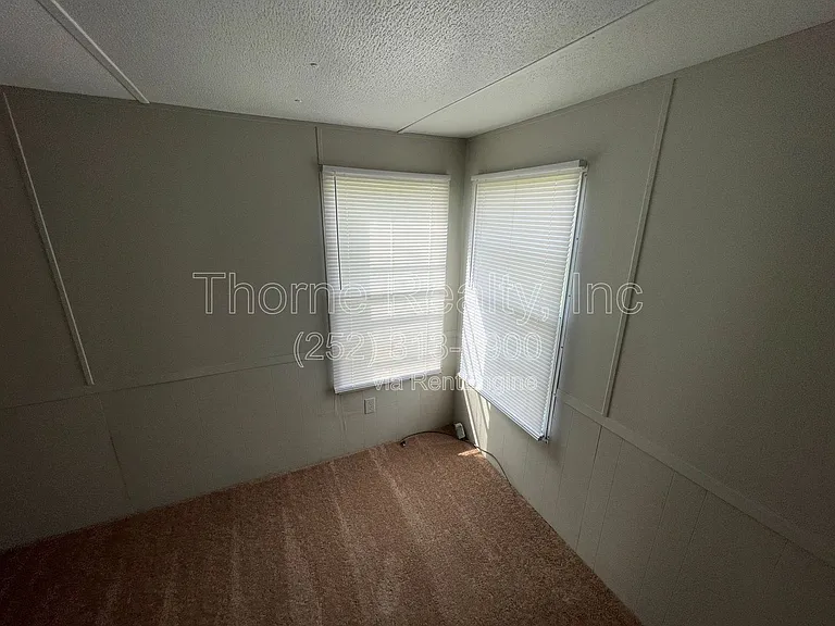 39 Travis Ln — Photo 10