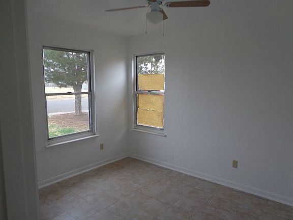 5th image of 413 Overton Ave