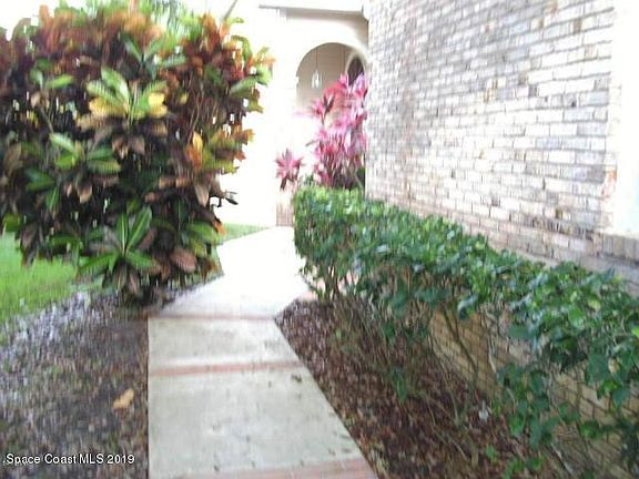 2nd image of 356 Kilmarnock Pl #1