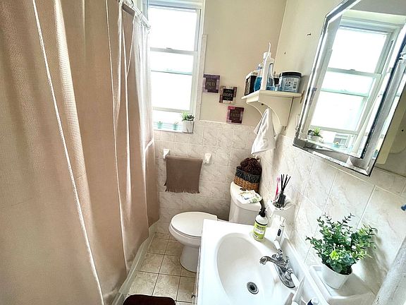 5th image of 28-32 45th St #2R