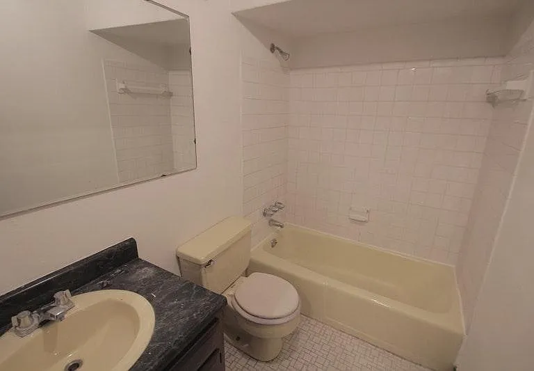 317 S Trenton Ave #3 — Photo 2