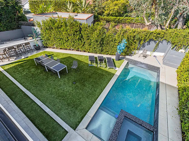 12125 W Sunset Blvd — Photo 45
