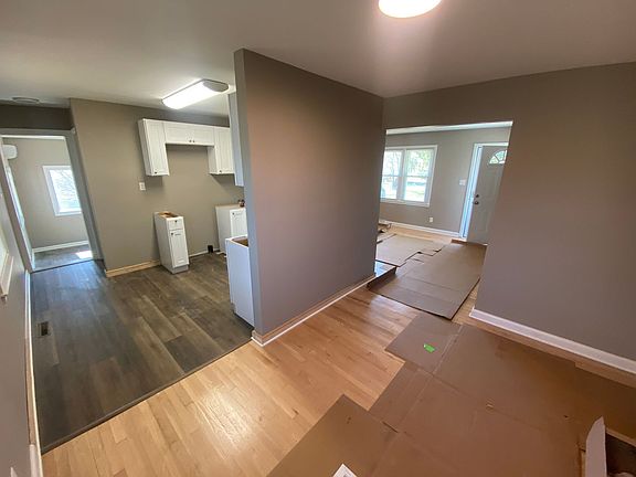 3rd image of 100 Clearview Dr