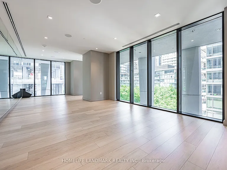 1 Yorkville Ave #2409 — Photo 26
