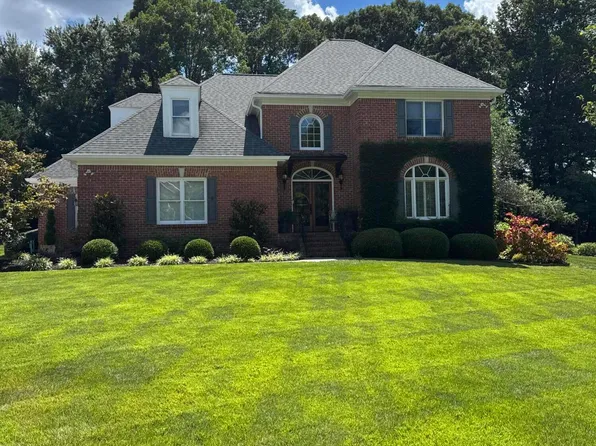 19 Mountain Orchard Path, Signal Mountain, TN 37377