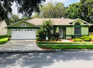 736 Brittany Park Blvd, Tarpon Springs, FL 34689