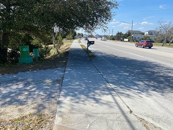 2nd image of 176 Cedar Point Boulevard