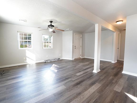2nd image of 3411 Portsmouth Blvd