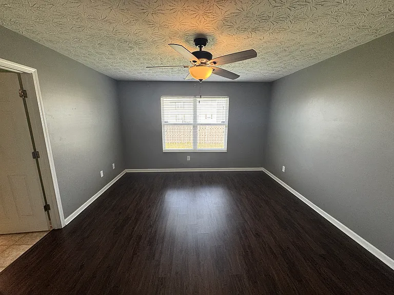 2584 Shadowbrook Trce — Photo 26