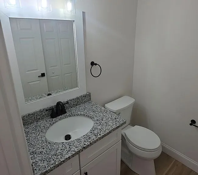 515 Suppiger Way — Photo 4