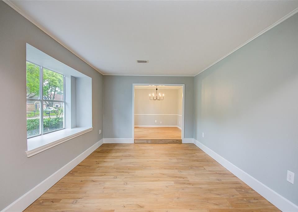 7902 12th Fairway Ln, Humble, TX 77346 | Zillow