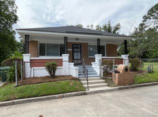 111 Roberts St, Savannah, GA 31408