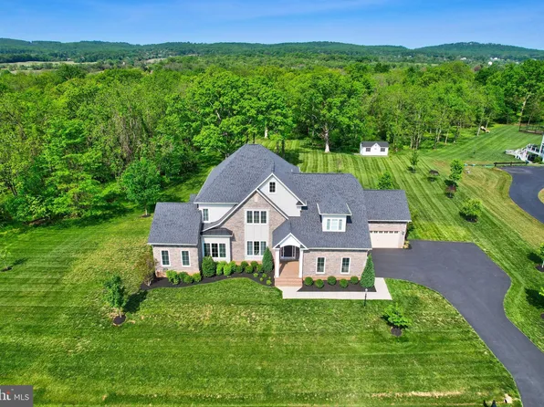 42438 Black Talon Ct, Leesburg, VA 20176