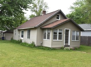 1342 Cedar St NE, Grand Rapids, MI 49503