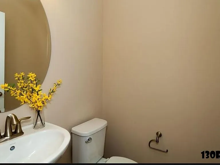 130 Rubrum Dr — Photo 10