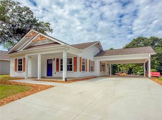 315 Code Cir, Seneca, SC 29678