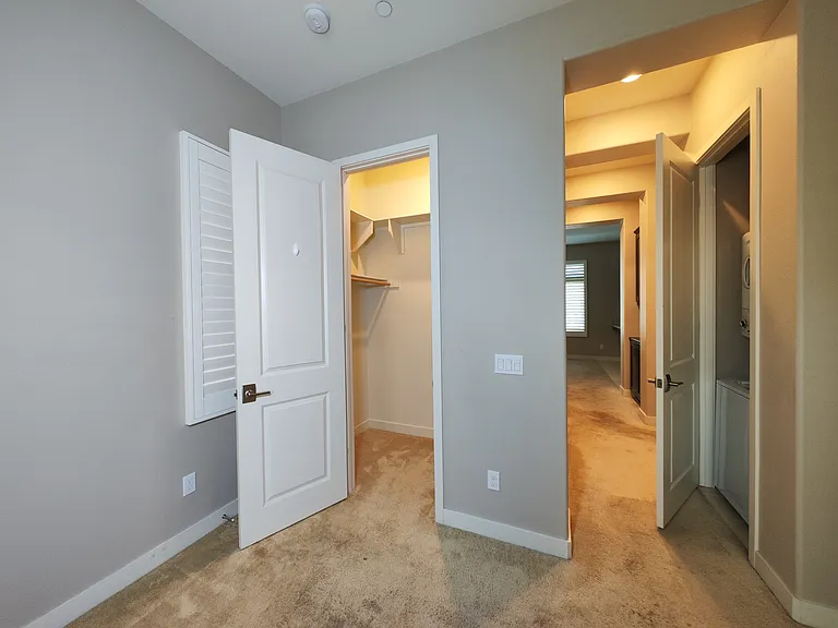 6679 Kenmar Way — Photo 22