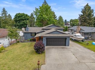 7424 N Lidgerwood St, Spokane, WA 99208