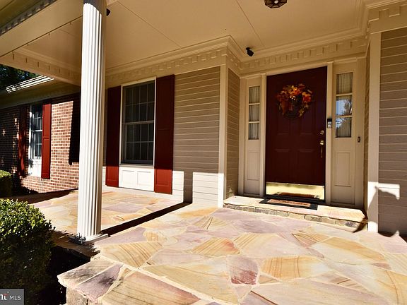 5th image of 12039 Wright Ln