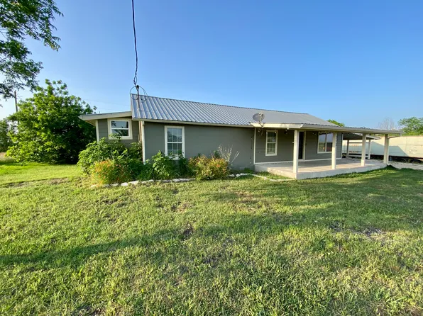 272 Jasmine Ln, San Marcos, TX 78666