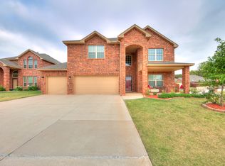 11001 SW 39th Ct, Mustang, OK 73064