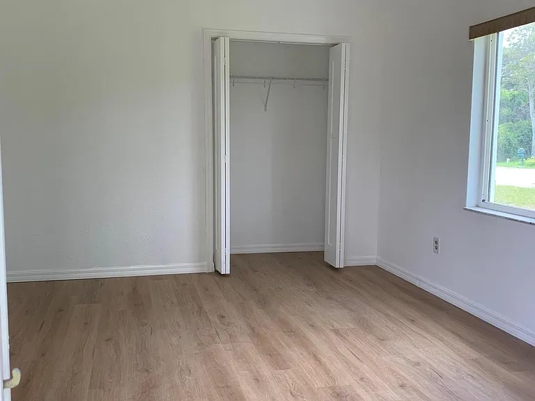 145 Riverwalk Ct — Photo 84
