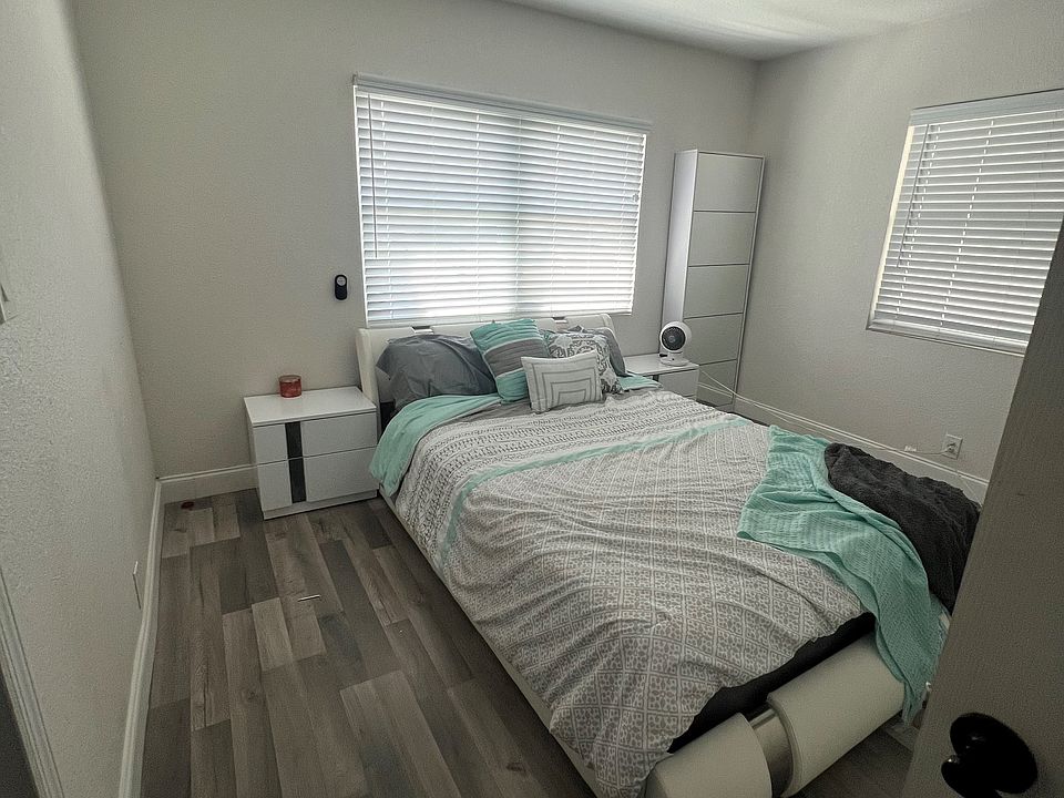 1st image of 311 N Excelda Ave