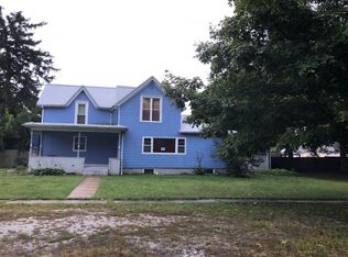 201 W Byron St, Sidney, IL 61877