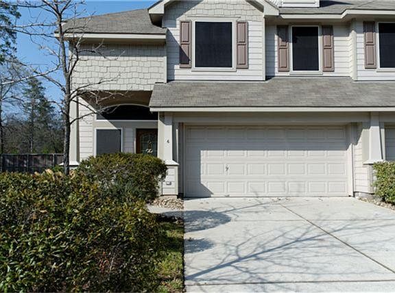  Move In Ready! East Access to I-45.