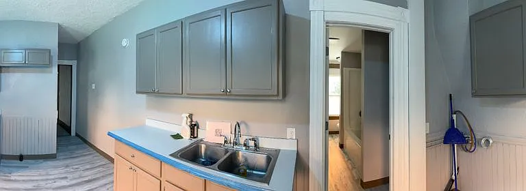 407 E Center St #LOWER — Photo 26