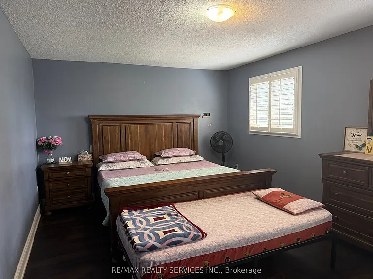 62 Trewartha Cres — Photo 16