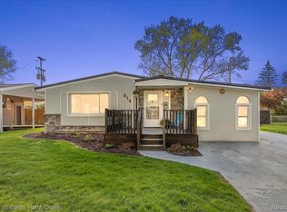 814 Cypress Dr, Davison, MI 48423